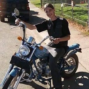 Meet your Posher, Phillip